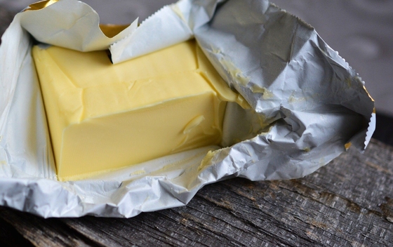 Succinilierte Monoglyzeride vergrößern Brot-Volumen und verbessern Elastizität